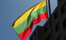 Дронот што падна во Литванија бил вооружен со експлозив, премиерката Ругиниене го свика Советот за национална безбедност