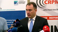Андоновски: Укинувањето на роамингот со ЕУ е можно од 1 јануари 2027 година, роковите зависат од Брисел