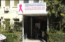 Поранешните директори на Онкологија, Нино Васев и Нехад Нухи, излегуваат од притвор, прифатена гаранцијата со хипотека на имот