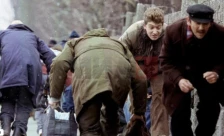 Пронајдени „значајни“ докази при претрес на домот на еден од осомничените за „Сараево сафари“