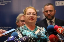 Јаневска: Државната матура спроведена во најдобар ред, значително намалено препишувањето