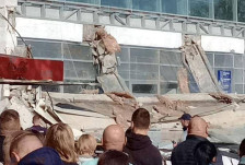 Железничкиот сообраќај во Србија во прекин, се огласи „Србијавоз“: Добивме дојава за бомби - илјадници студенти кон Нови Сад на годишнина од падот на натстрешницата на железничката станица - telma.com.mk