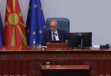 „Шарлатански пристап“ и „мизерен човек“ - зборови разменети од собраниската говорница - telma.com.mk