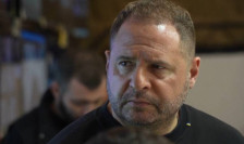 Украинските анти-корупционери влегоа во домот на шефот на кабинетот на Зеленски - telma.com.mk