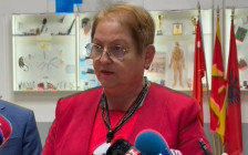 Јаневска: Директорите сериозно да ја сфатат работата околу учебниците - telma.com.mk