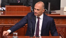 Филипче: Резолуцијата за мигранти е противуставна, забрана на говор како во Третиот Рајх - telma.com.mk