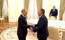 Виткоф и Кушнер попладнево на средба со Путин во Москва - Русија тврди дека ги зазела Покровск и Вовчанск, Украина вели „борбите продолжуваат“ - telma.com.mk