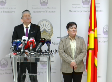 Кочоска: Нема проблем со буџетот, не доцни повратот на ДДВ - граѓани и фирми сè уште чекаат исплата - telma.com.mk