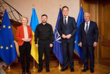 ЕУ и НАТО: Мировните преговори зависат од суверенитетот и безбедноста на Украина - telma.com.mk