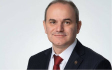 Заменик министерот за образование Лулзим Алиу му ја достави својата неотповиклива оставка на премиерот Мицкоски - telma.com.mk