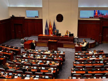 Зелено светло за казни од камерите на „Сејф сити“, црвен аларм за податоците – изгласани измените на Законот за прекршоци со двотретинско мнозинство - telma.com.mk