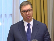 (Видео) Вучиќ: Не успеавте да ме симнете од власт, јас не сум ви Слободан Милошевиќ - telma.com.mk