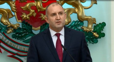 Румен Радев поднесува оставка како претседател на Бугарија и најавува учество на парламентарните избори - telma.com.mk