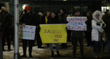(живо)Протести со барање за дислокација на цементарницата Усје- од компанијата велат и кога фабриката не работи, загадувањето е високо - telma.com.mk