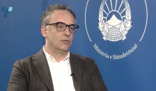 КОД: Министерот за здравство Алиу открива колку фабрики за марихуана останале без лиценца - telma.com.mk