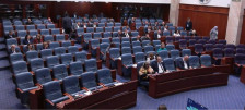 (видео)Пратениците од СДСМ ја напуштија седницата откако нивниот Предлог-закон за минималната плата не беше ставен на дневен ред - telma.com.mk