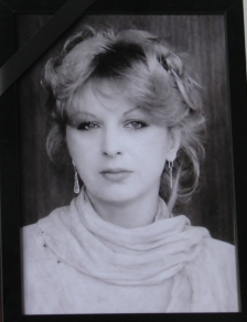 Прва ја врати наградата на „Чернодрински“, кажа Благоја Чоревски на комеморацијата за Ленче Делова - telma.com.mk