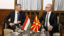 Бунфорт: Северна Македонија неправедно „седи на оградата“ на ЕУ веќе 20 години - telma.com.mk