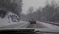 Забрана за сообраќај на камиони и автобуси на патот Тетово – Попова Шапка - telma.com.mk