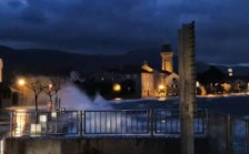 (Видео ) Невреме во Далмација, жителите со бариери против поплавите - telma.com.mk