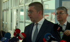 (видео)Премиерот Мицкоски не гледа потреба за прогласување кризна состојба - telma.com.mk