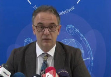 Ќе се проверува кои клиники и доктори работеле незаконски - telma.com.mk