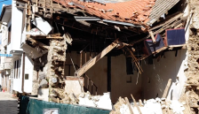 Оштетената Спомен - куќа на Малески ќе се урива до темел и ќе се реконструира во автентичен стил - telma.com.mk