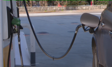 Намалени акцизи наместо ДДВ, цената на нафтата клуч за бизнис секторот - telma.com.mk