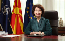 Сиљановска-Давкова: Велигден да донесе мудрост и солидарност - telma.com.mk