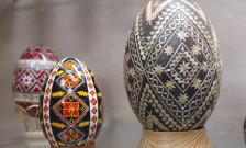 (Фото ) Уметноста на украинските велигднески јајца-писанки - telma.com.mk