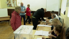 Предвремени избори вo Бугарија – коалицијата на Рaдев фаворит - граѓаните уморни од честите изборни циклуси - telma.com.mk