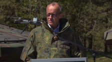 Мерц ја нагласи посветеноста на Германија кон НАТО, откако Трамп се закани дека САД би можеле да го намалат военото присуство во Германија - telma.com.mk