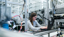 Намален бројот на работници во индустријата - telma.com.mk