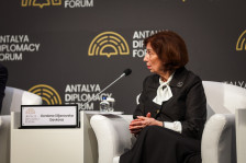 Сиљановска Давкова: Закана за човештвото е носење одлуки од само неколку личности - telma.com.mk