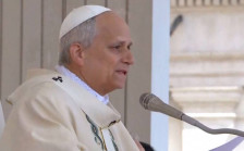 Папата Лав XIV повика на мир: Нека престане лудилото на војната, а Земјата да биде негувана од оние кои знаат да го сакаат животот - telma.com.mk