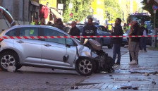 Возач влета во пешаци во Модена: Осум повредени, четворица критично - telma.com.mk