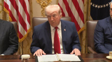 Трамп: Никој нема да го контролира Ормутскиот теснец - санкциите кон Иран остануваат - telma.com.mk