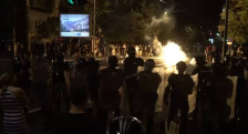 И последниот протестен митинг на студентите во Белград заврши со судири меѓу демонстрантите и полицијата - telma.com.mk