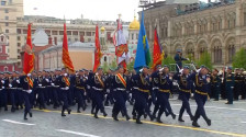 Парада без тенкови и тешко вооружување, за првпат и Севернокорејски трупи на Црвениот плоштад - Русија го одбележува Денот на победата над фашизмот - telma.com.mk