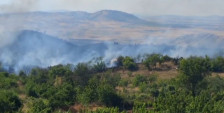 (Видео) Повреден сопственик на викендичка откако пожарот повторно се разгоре во Штип - telma.com.mk