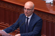 Милошоски контра Левица: Одбиваат да се потпишат како ко-предлагачи на Изборниот законик иако се прифати нивниот предлог за распредeлба на буџетски пари до партиите - telma.com.mk
