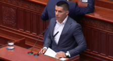 Опозицијата со обвинувања за корупција, мито и блокирани европски фондови бара политичка одговорноста од министерот Трипуновски - telma.com.mk