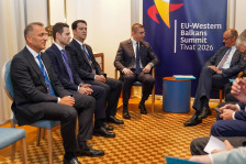 Наместо два пати годишно ќе има два пати месечно средби за западен Балкан во ЕУ, предлага премиерот - telma.com.mk