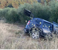 (Фото) Голема сообраќајна несреќа на Халкидики, загинаа мајка, татко бебе, вторто дете се бори за живот - telma.com.mk