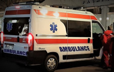 Ужас во Белград: Со автомобил влетал во група на луѓе, има повредени (ВИДЕО)