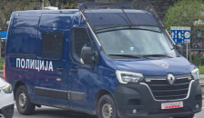 Во двор од куќа во Гази Баба пронајдено починато лице