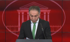 Алтернативни горива од пластика и земјоделски отпад користени во „Титан Усје“