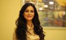 Новинарка од Тетово казнета со 700 евра затоа што го споменала името на судија за време на известување