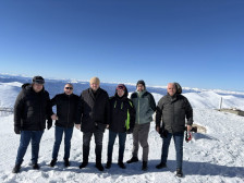 Тошковски ја започна годината со посета на службениците на Солунска Глава, кои на 2500 метри височина го одржуваат телекомуникацискиот систем на МВР во функција