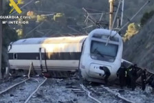 Голема несреќа во Шпанија: Санчез прогласи тридневна жалост